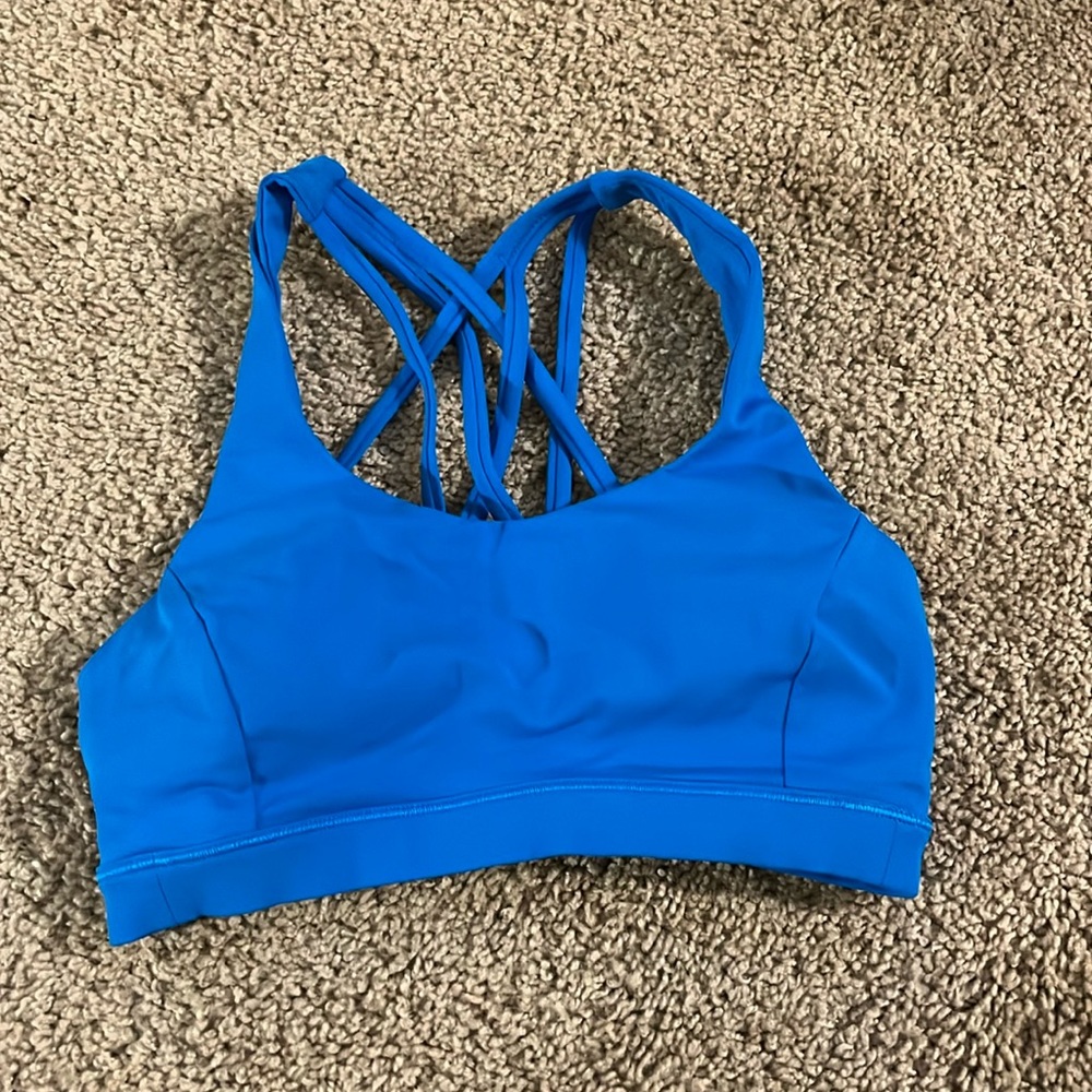 Lululemon free to be serene bra